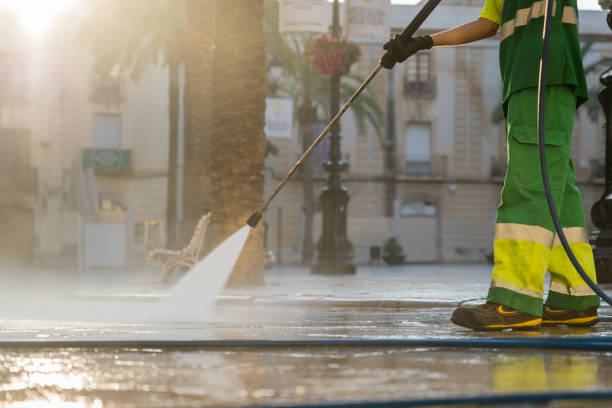 Best Roof Pressure Washing  in Clarendon, TX